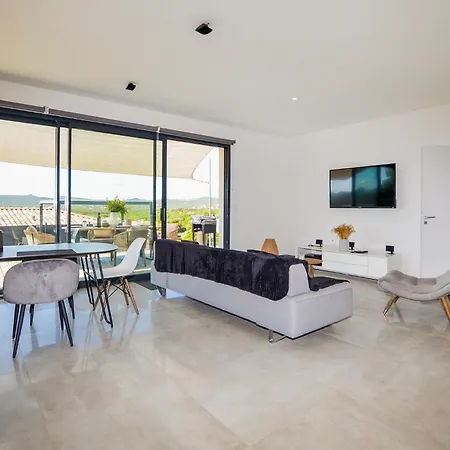 Spacieuse Proche Plages Vakantiehuis Vardiola