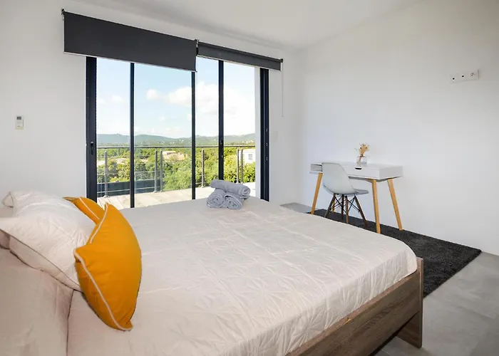 Holiday home Spacieuse Proche Plages *