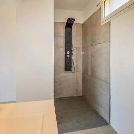 Дом отдыха Spacieuse Proche Plages